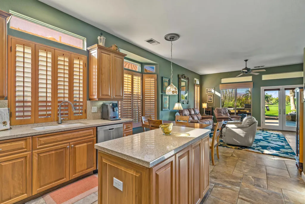 44327 Royal Lytham Drive, Indio, California 92201 home-pic-22